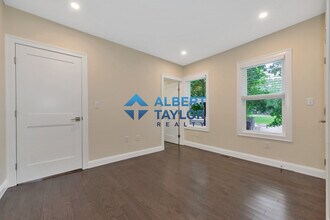 161 4th St, Unit 161 in Medford, MA - Building Photo - Building Photo