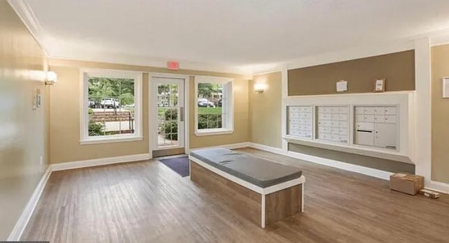 7720 Tremayne Pl in McLean, VA - Building Photo - Building Photo