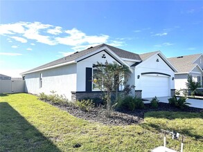 17210 Reserva Dr in Bradenton, FL - Building Photo - Building Photo