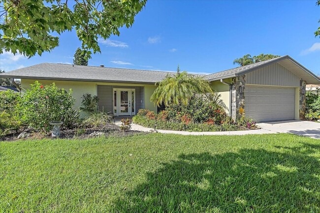 property at 4814 Country Oaks Blvd