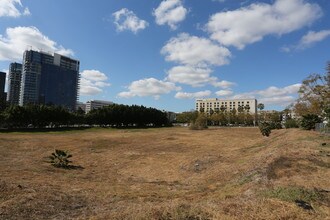 Legado at The Met in Santa Ana, CA - Building Photo - Building Photo