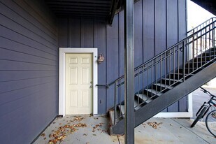 215 5th St SW in Charlottesville, VA - Building Photo