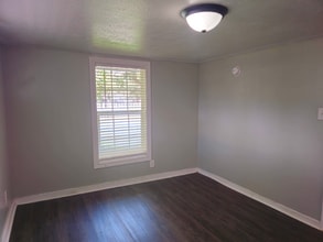 608 Price St in Nacogdoches, TX - Building Photo - Building Photo