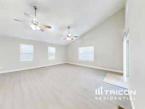 9800 Denali Rd NE in Albuquerque, NM - Foto de edificio - Building Photo