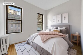 234 E 50th St in New York, NY - Building Photo - Building Photo