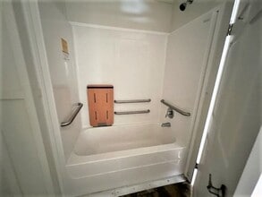 12108 Diana Dr in Lumberton, TX - Building Photo - Building Photo