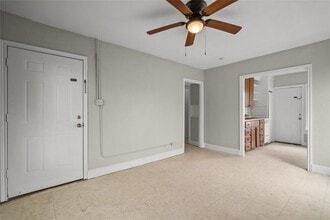 826 3rd Ave N in Texas City, TX - Building Photo - Building Photo