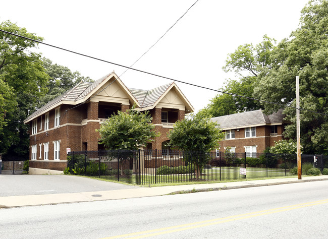 Ashley Manor Apartments in Memphis, TN - Foto de edificio - Building Photo