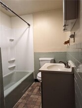 33 Gadoury Ave in Coventry, RI - Building Photo - Building Photo