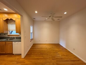 Wallace Red LLC in Red Bank, NJ - Building Photo - Interior Photo