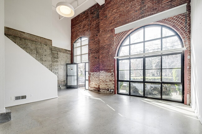 701 Minnesota St in San Francisco, CA - Building Photo - Building Photo