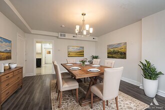 1820 Gunderson Ave in Berwyn, IL - Building Photo - Building Photo