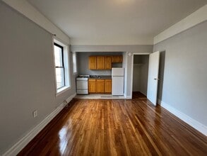 The Sophia Tudor Apartments in Jersey City, NJ - Foto de edificio - Building Photo