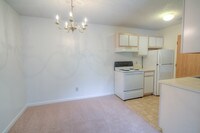 Mallard Glen Apartments photo'