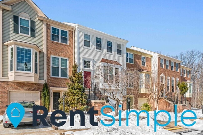 property at 7506 Lamoyne Ct