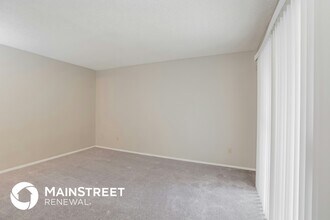 3912 W Pershing Ave in Phoenix, AZ - Building Photo - Building Photo
