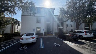 2537 Maitland Crossing Way in Orlando, FL - Building Photo