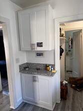 2615 Somerset Dr, Unit Bungalow in Los Angeles, CA - Building Photo - Building Photo