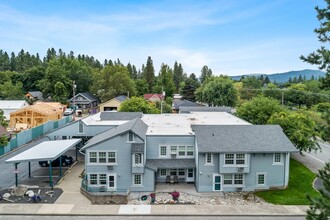 Lincoln Way Terrace in Coeur d'Alene, ID - Building Photo - Primary Photo