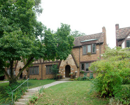 3067-3075 Neil Ave in Columbus, OH - Building Photo