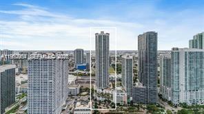 property at 1750 N Bayshore Dr