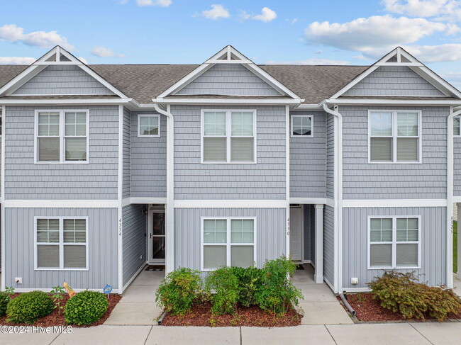 property at 4330 Eleuthera Ln