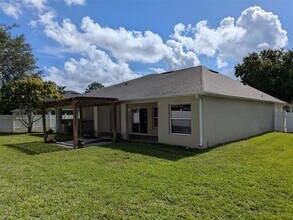 1945 Big Cypress Dr in St. Cloud, FL - Building Photo - Building Photo