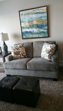 Watford McKenzie Park Apartments in Watford City, ND - Foto de edificio - Interior Photo