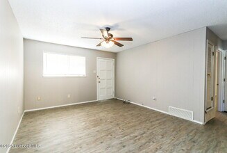 7308 Avenue W in Lubbock, TX - Building Photo - Building Photo