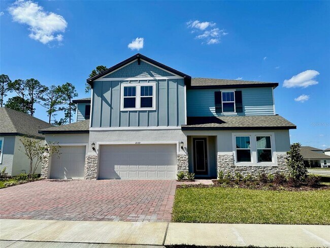 property at 2133 Divot Dr