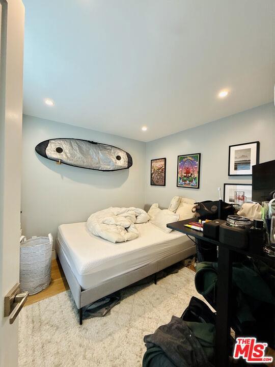 property at 724 Ashland Ave