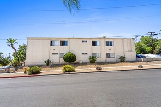 4590 Date Ave in La Mesa, CA - Building Photo - Building Photo