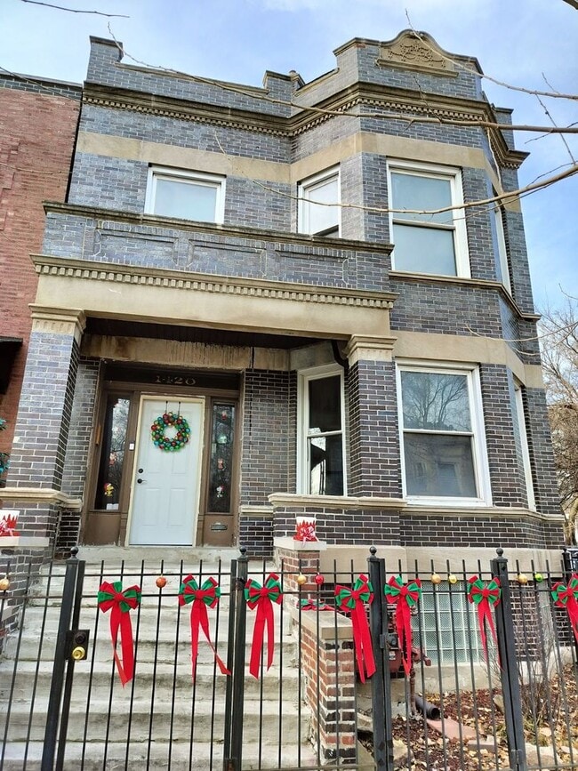 property at 1420 S Millard Ave