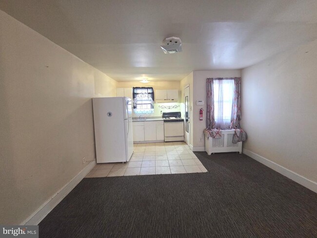 property at 441 Croyden Rd