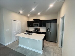 15060 Chapter Wy in Winter Garden, FL - Building Photo - Building Photo