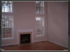 304 Bridle Boast Rd in Cary, NC - Building Photo - Building Photo