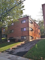 5720 Montgomery Rd Apartamentos