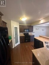 1234 S Wenige Dr in London, ON - Building Photo - Building Photo