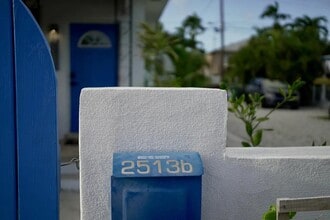 2513 Staples Ave in Key West, FL - Building Photo - Building Photo
