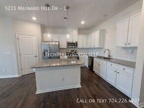 5215 Maynard Hl Dr in Monroe, NC - Building Photo - Building Photo
