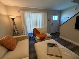 1452 Ridge Lake Ct in Lakeland, FL - Building Photo