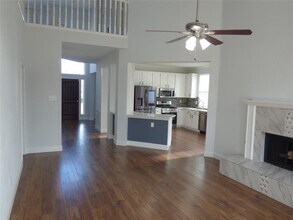 3905 Valez Dr in Carrollton, TX - Building Photo - Building Photo