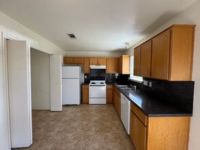 805 Leifester Cir in Killeen, TX - Building Photo - Building Photo