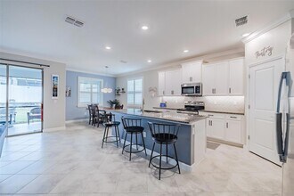 31565 Cannon Rush Dr in San Antonio, FL - Foto de edificio - Building Photo