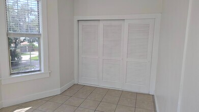 2002 7th Ave W in Bradenton, FL - Building Photo - Building Photo