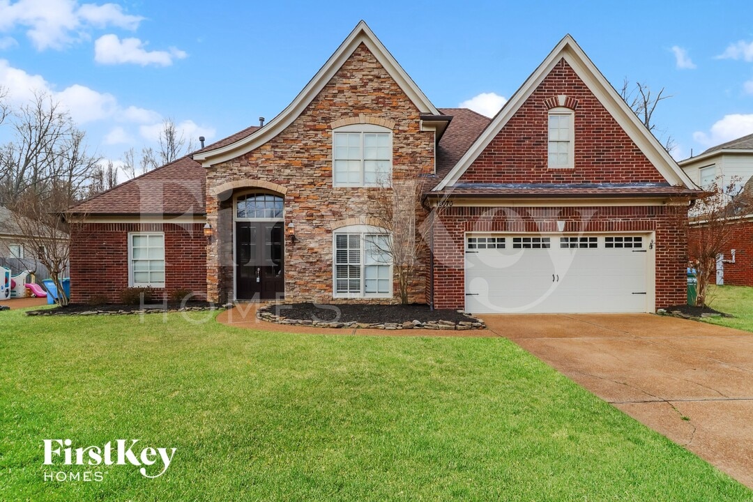 12070 Goldspring Ln in Arlington, TN - Building Photo