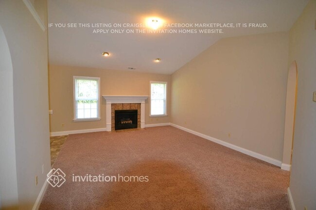 120 Brooks Dr in Stanley, NC - Foto de edificio - Building Photo