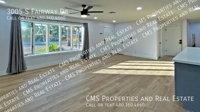 3005 S Fairway Dr in Tempe, AZ - Building Photo - Building Photo