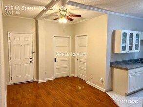 219 South Ave in Wake Forest, NC - Building Photo - Building Photo