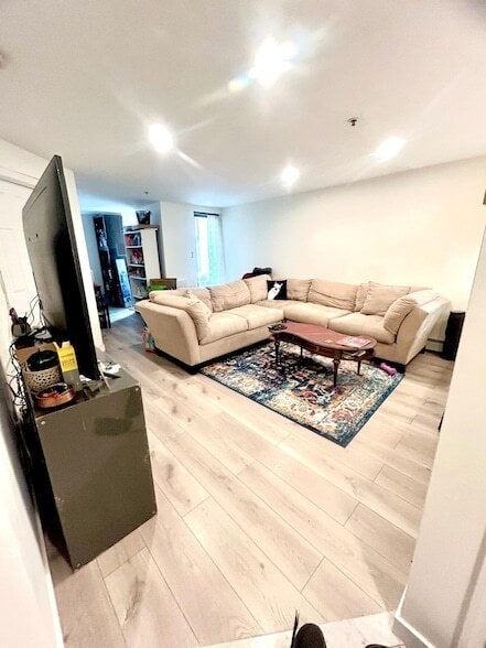 property at 1115 Willow Ave